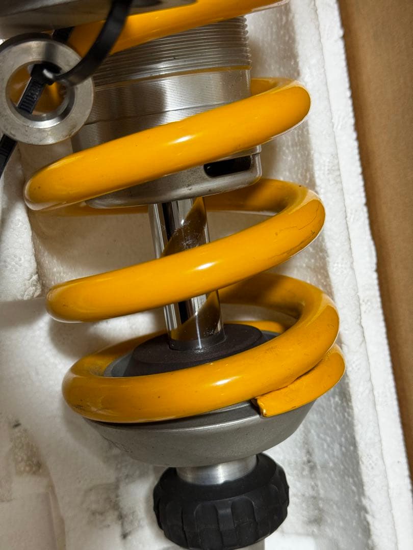 オーリンズ　Z1000 SX NINJA1000 リアサスペンション