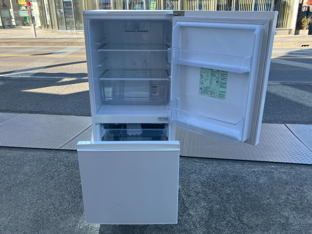 愛知岐阜/送料込★アクア 157L冷蔵庫 AQR-16G (W)　2018年製