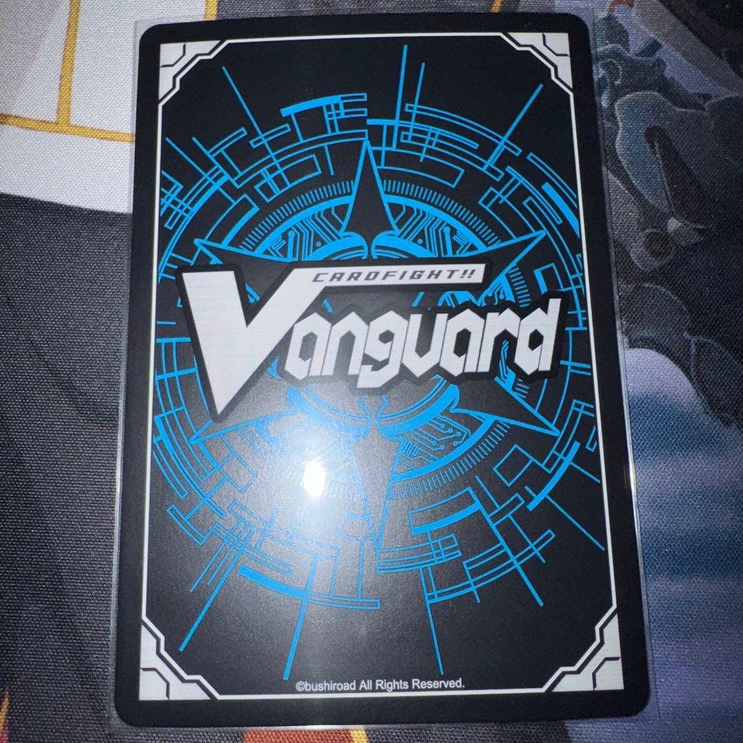 カードファイト!! ヴァンガード 夜影兵 六王院スズネVer b