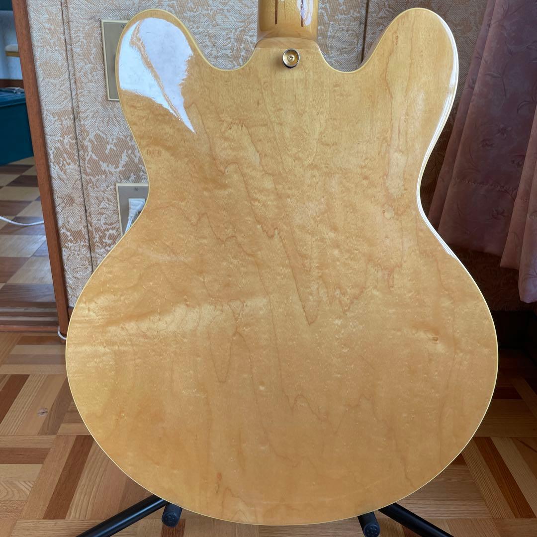 エピフォン　シェラトン