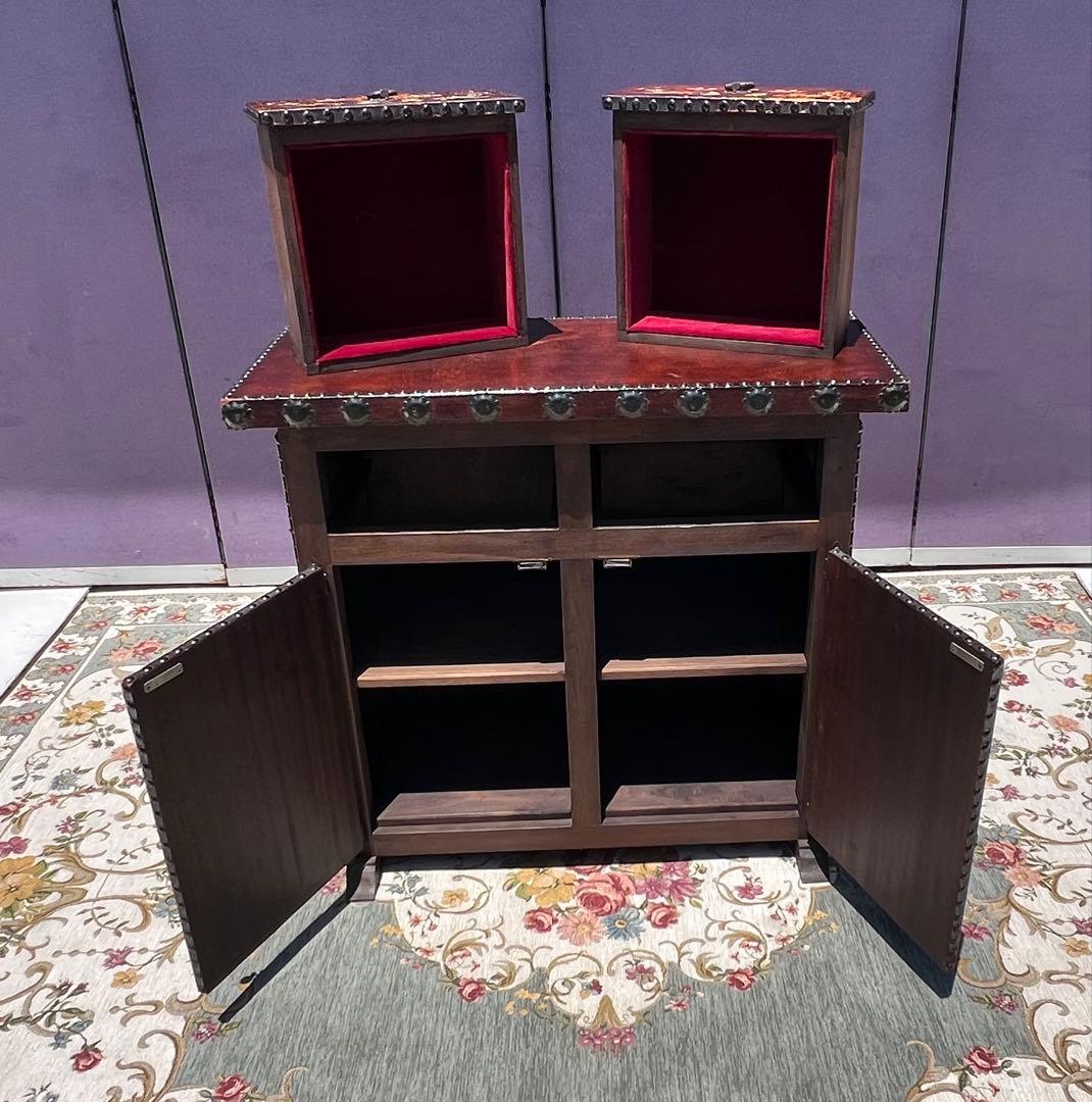 手描きの紋章付き木製タンスピールモーベル アルテサニア 作ったで スペイン