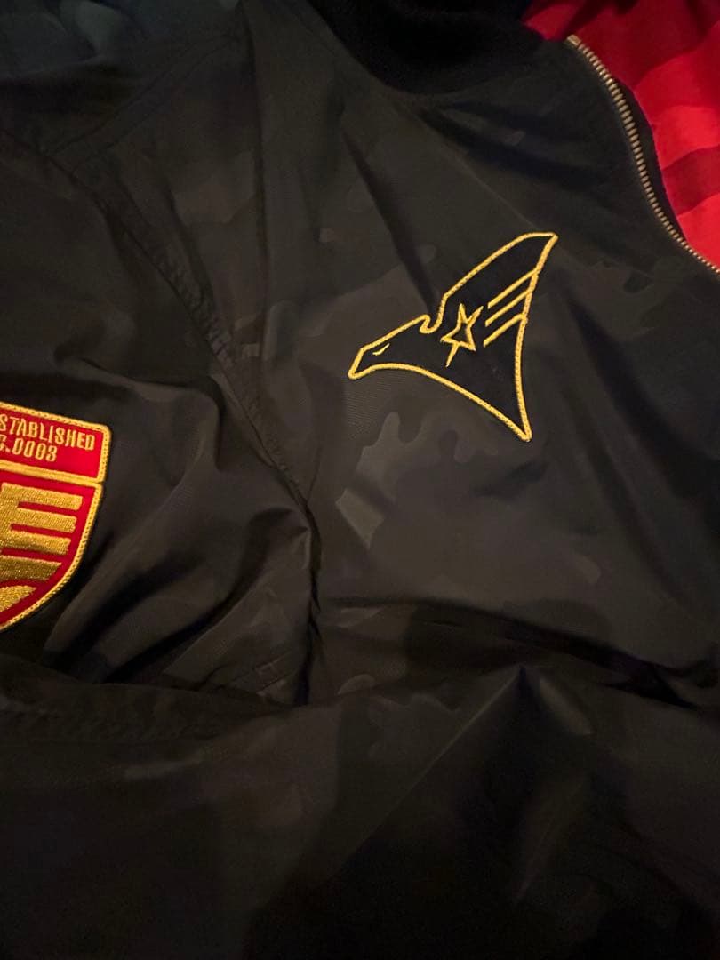 XL MA-1 ALPHA ガンダム限定INDUSTRIES 綿ヌキ フード