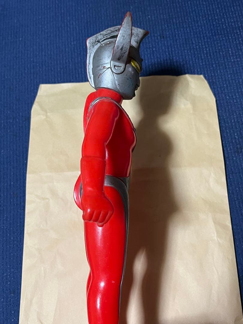 ウルトラマンタロウ　フィギュア