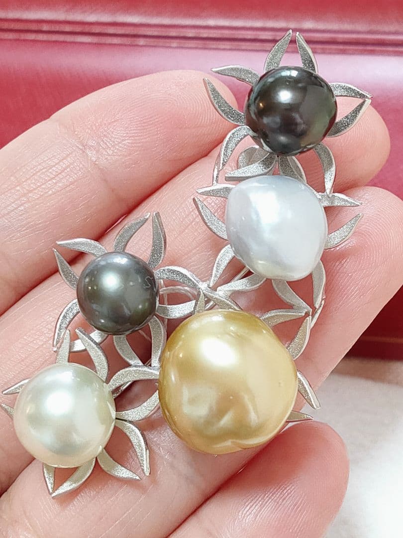 未使用品 南洋真珠 黒蝶真珠 白蝶真珠 シルバー ブローチ 兼 ペンダント