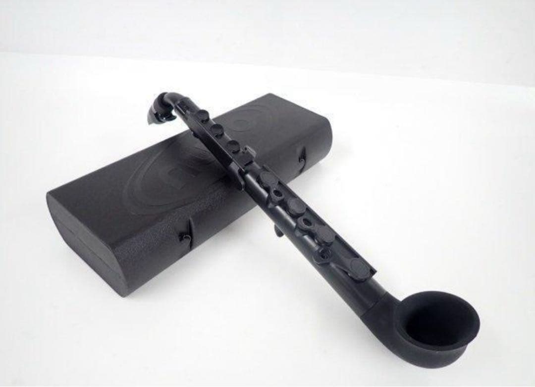 nuvo jSAX2.0 プラスチックサックス