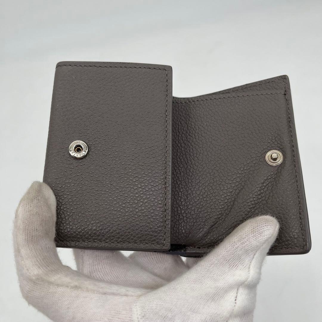 サンローラン 三つ折り財布 ロゴ入り タイニーウォレット オリガミ グレー 本革