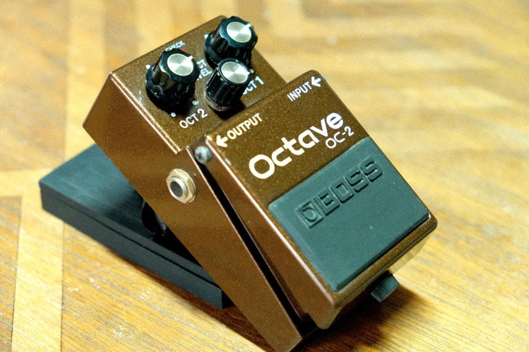 BOSS Octave OC-2 オクターバー　エフェクター