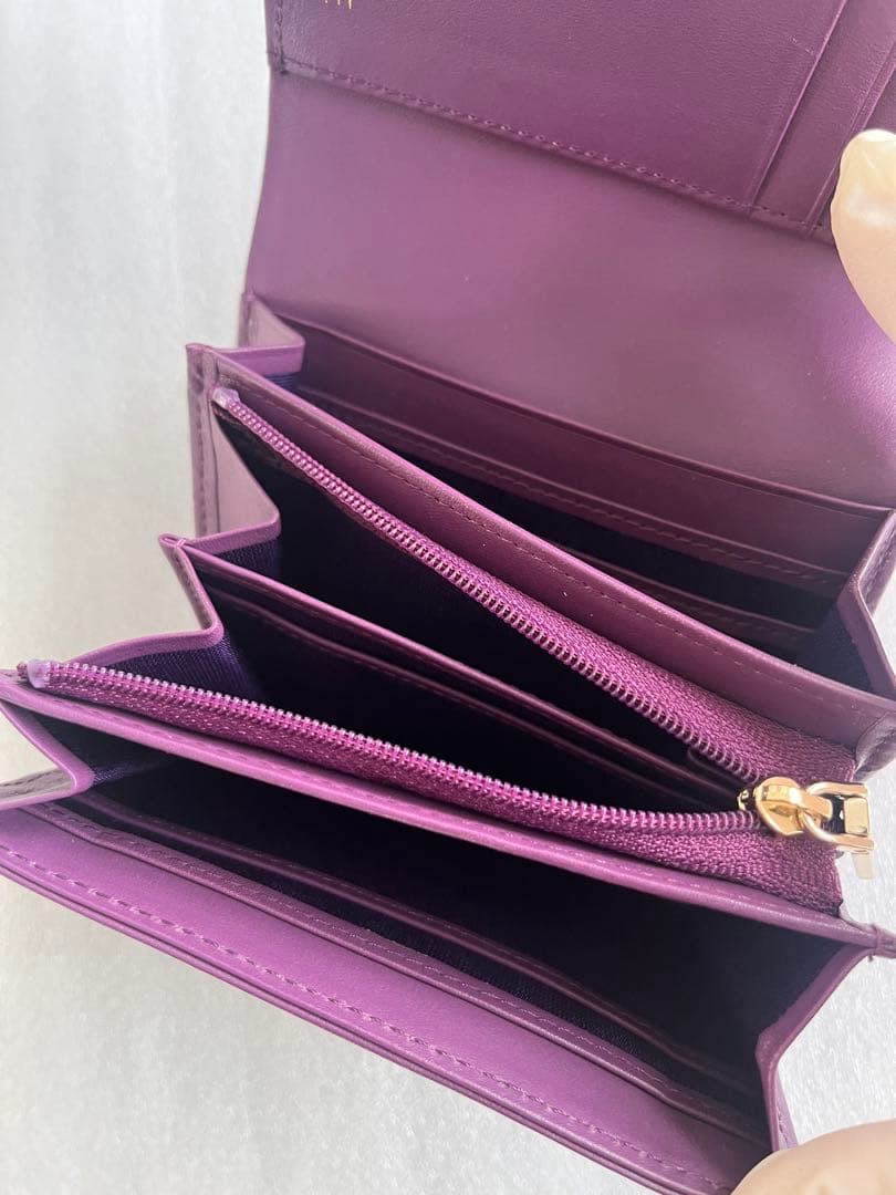 【未使用】PINKY&DIANNE ピンキー グレー ロゴ 二つ折り財布