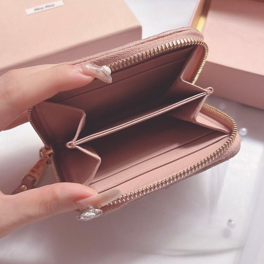 miu miu キルティング ピンク 二つ折り財布