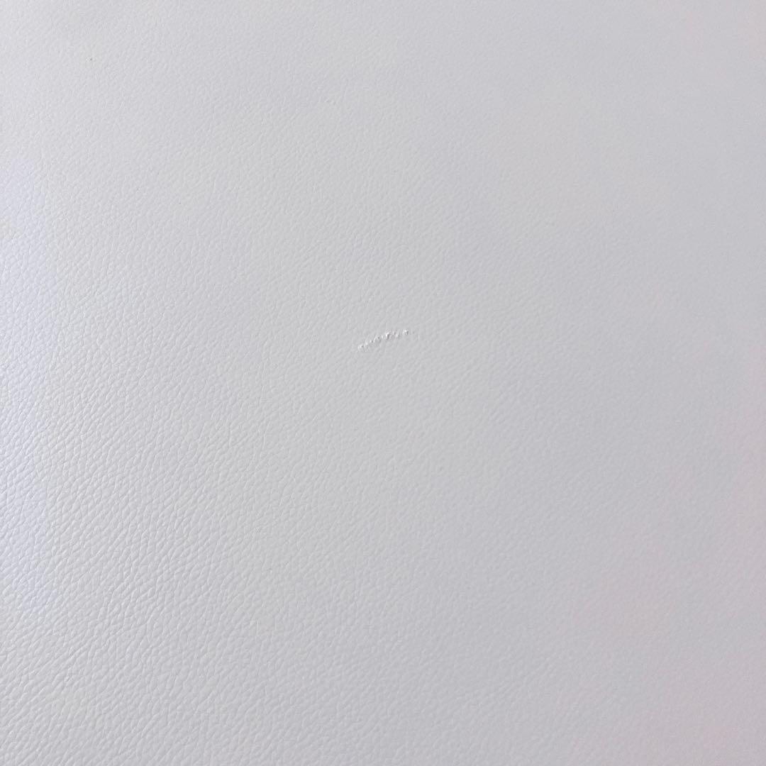 天然木　折りたたみ　マッサージベッド　エステベッド　折りたたみベッド　簡易ベッド