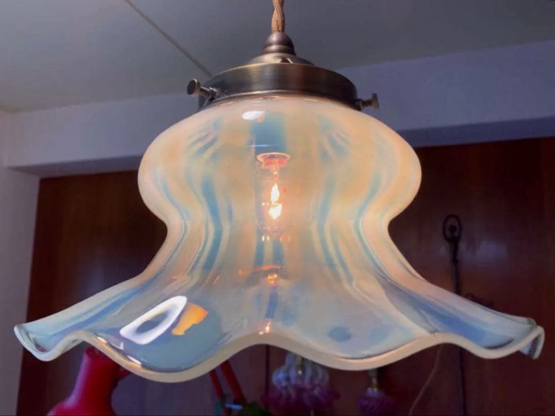 大きなウランガラス １９世紀　アンティーク　ランプシェード　フランス