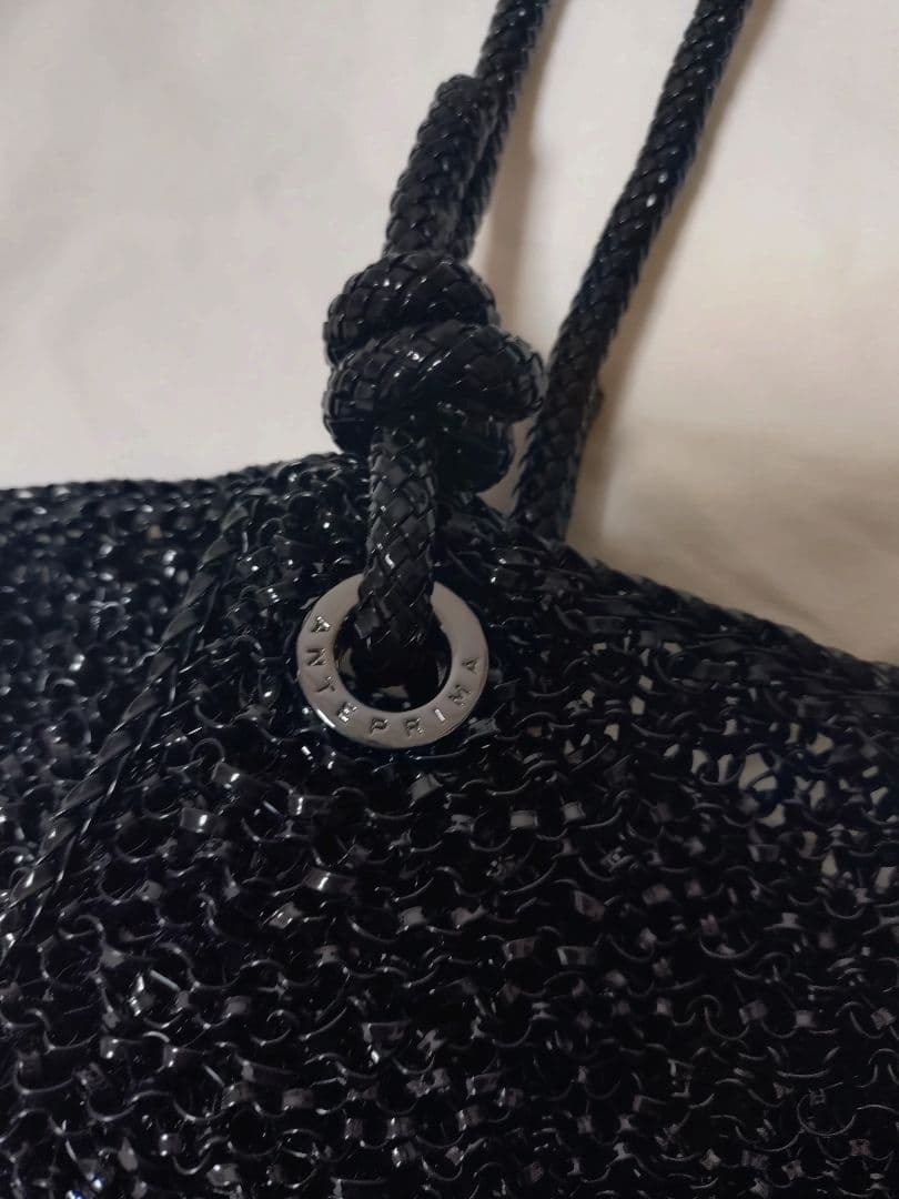 ☆美品専用バッグのみ☆アンテプリマ　ノードＵ/エナメルブラック