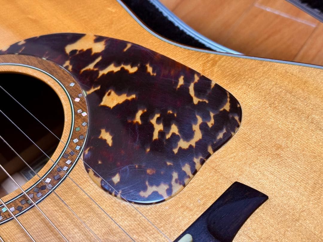 手工アコースティックギターTupli Vesse マホガニー ハードケース付