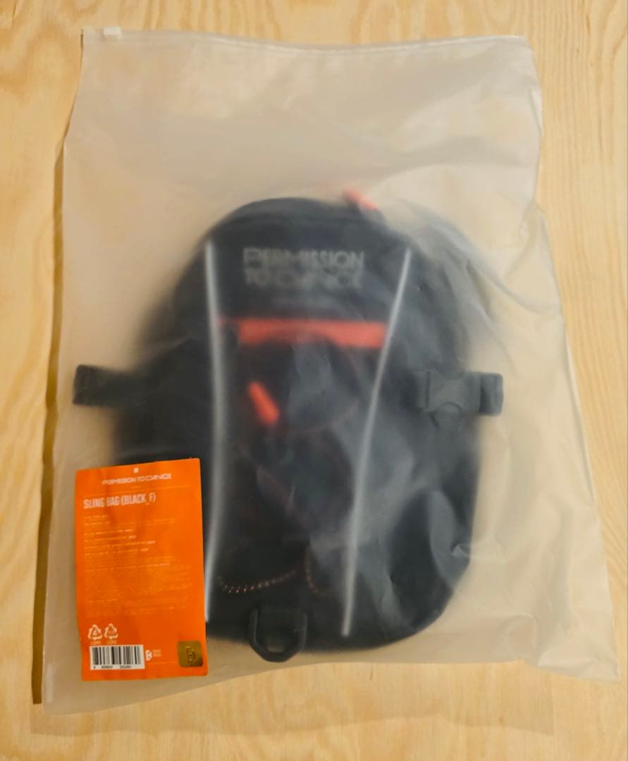 BTS PERMISSION TO DANCE ボディーバッグ　新品　ユンギ着用