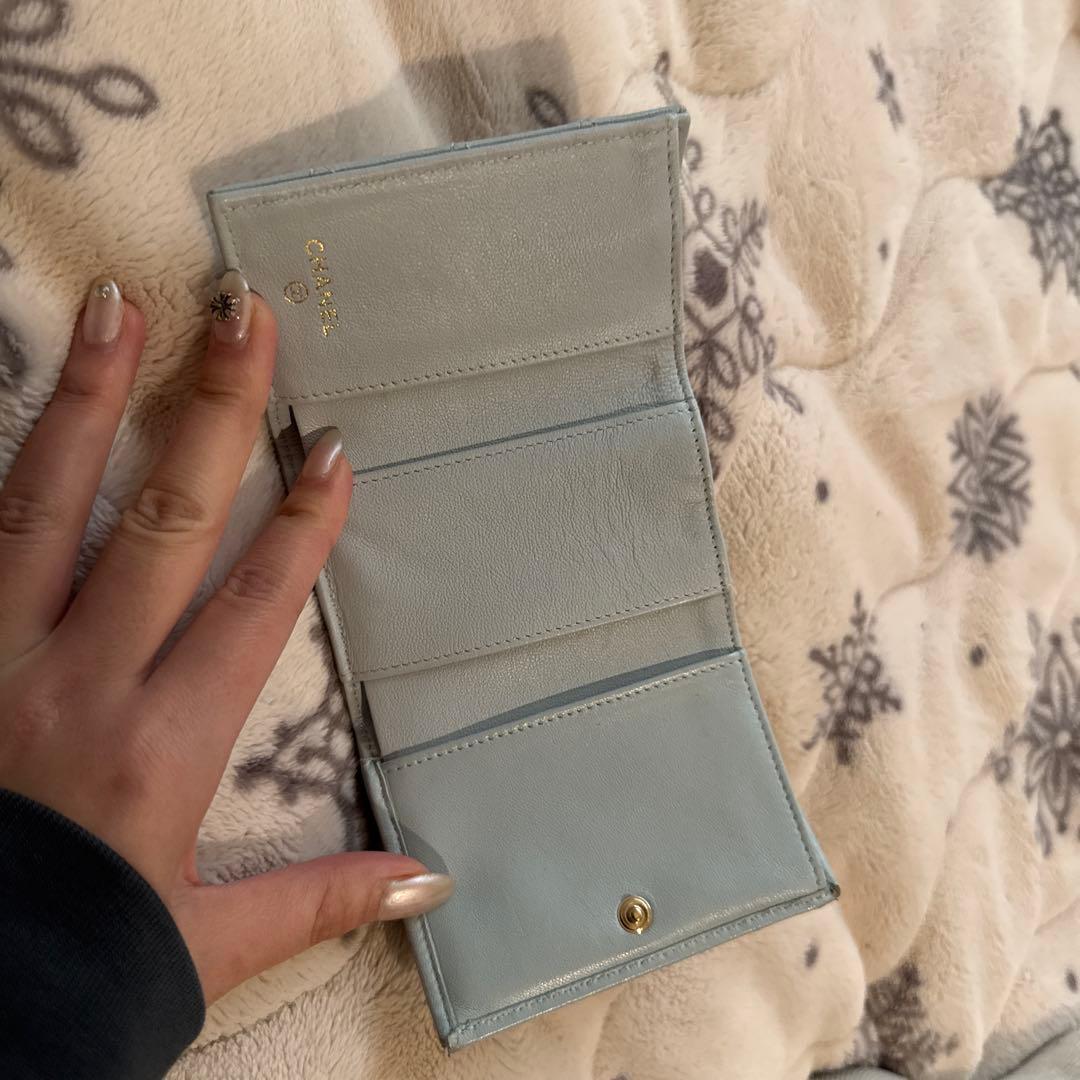 水色 キルティング 三つ折り財布