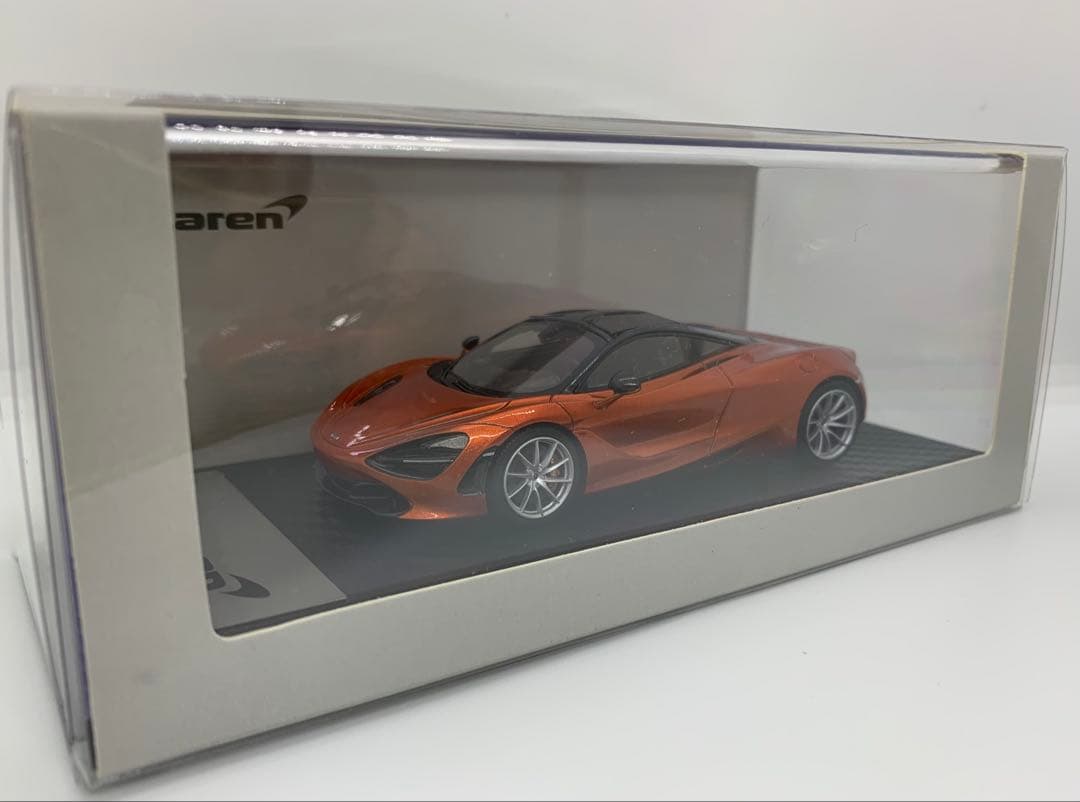 マクラーレン特注1/43 McLaren 720S カーボン調ベース