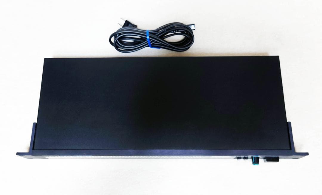 Roland MIDI シグナルインジケーター MKS-900