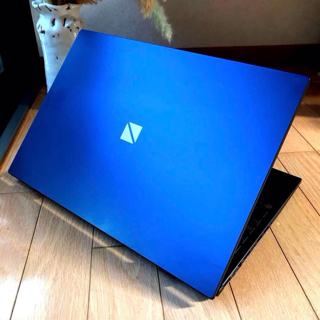 美品NEC LaVie N1535/GAL【2023年製】 office