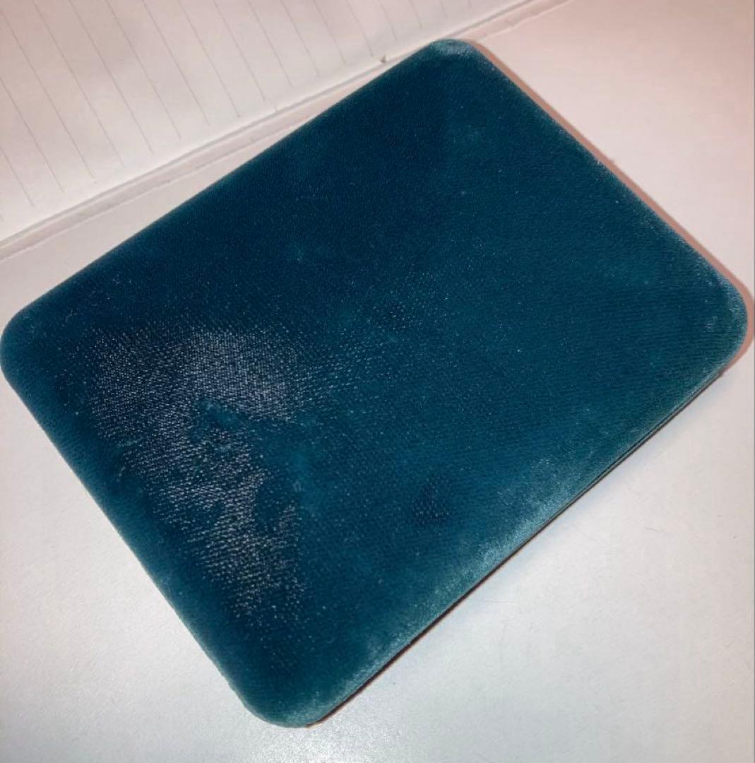 K14WGダイヤモンド 黒真珠 花モチーフ ブローチ