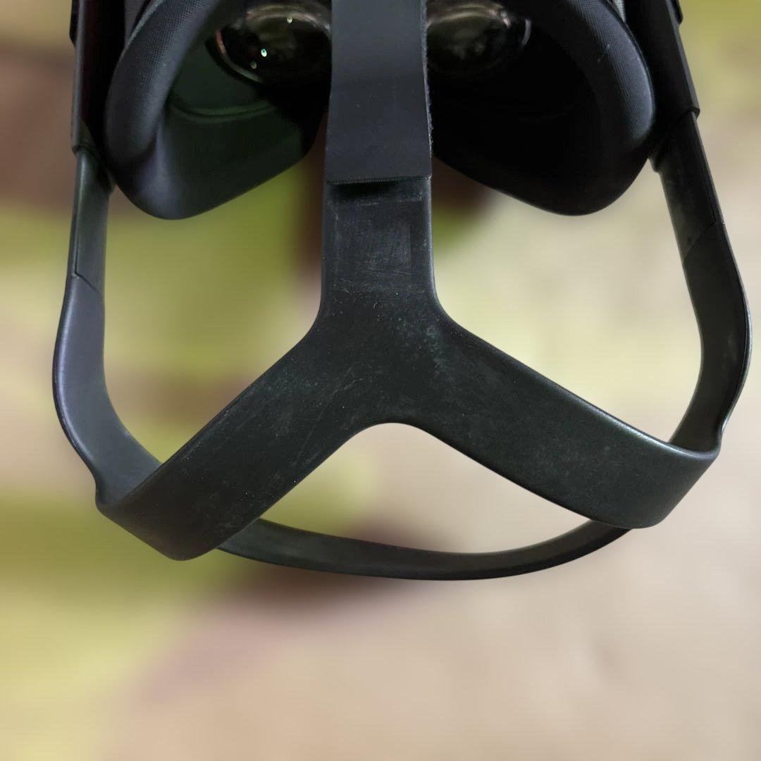 オキュラス クエスト  Quest 64GB VRヘッドセット