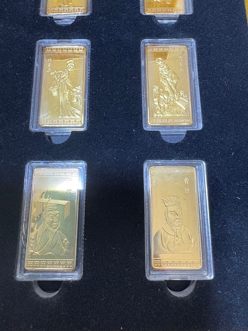 管*人様 金属製品　メダル 16枚セット 中国　四大名著　専用高級な箱付き