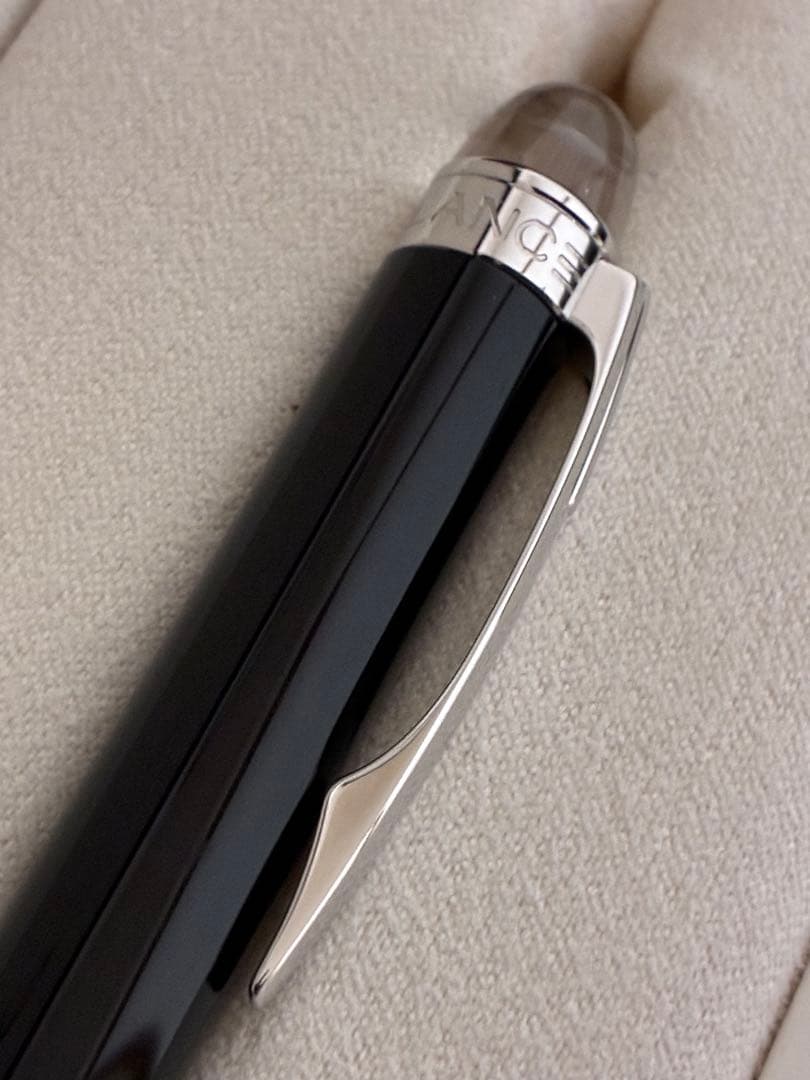 ◾️モンブラン◾️スターウォーカーボールペン◾️ミッドナイトブラック◾️筆記良好◾️化粧箱