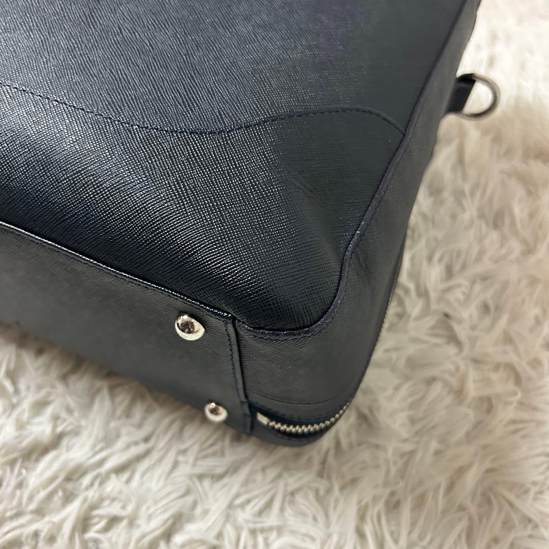 ⭐️セール中⭐️ペッレモルビダ キャピターノ 2室 ブリーフケース ビジネス