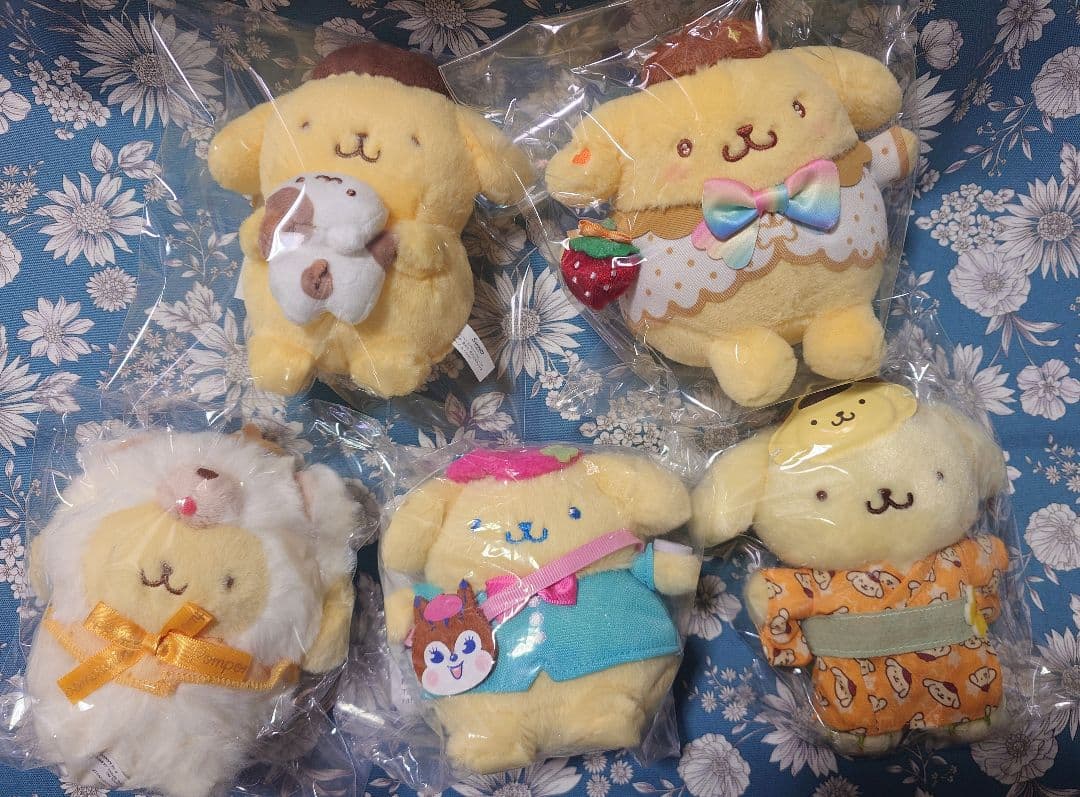 ポムポムプリン　ぬいぐるみ　レア　５個セット（新品未使用）おまけ付き♡