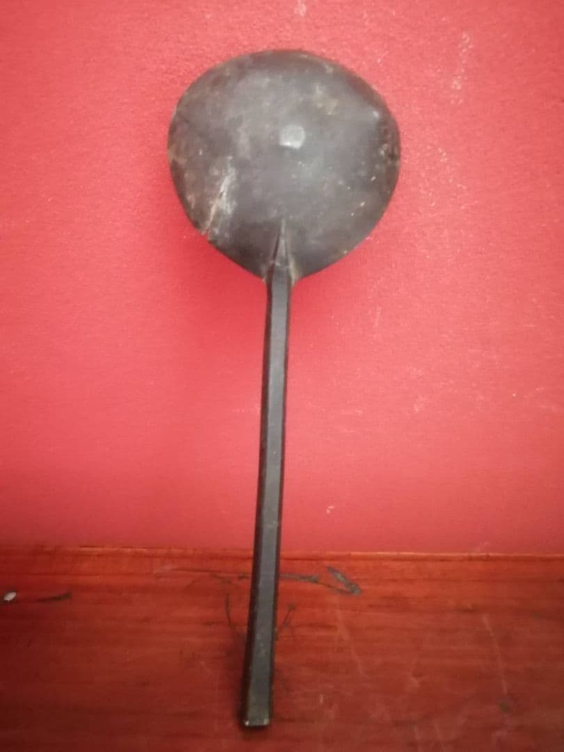 オランダ　ピュータースプーン2点（17世紀、18世紀）