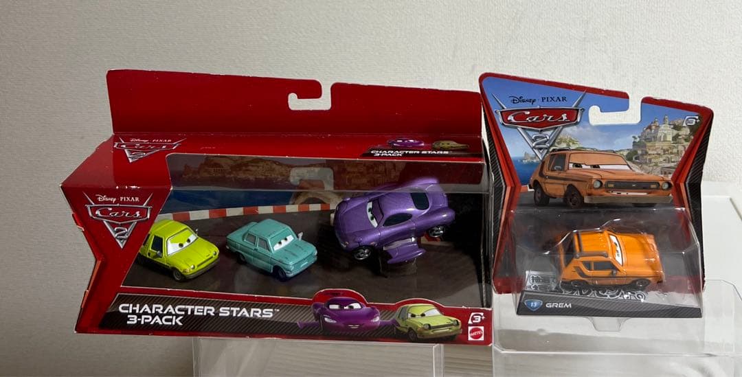 カーズ、ミニカー、マテル、エーサー、グレム、ホリー・シフトウェル、ペトロフ