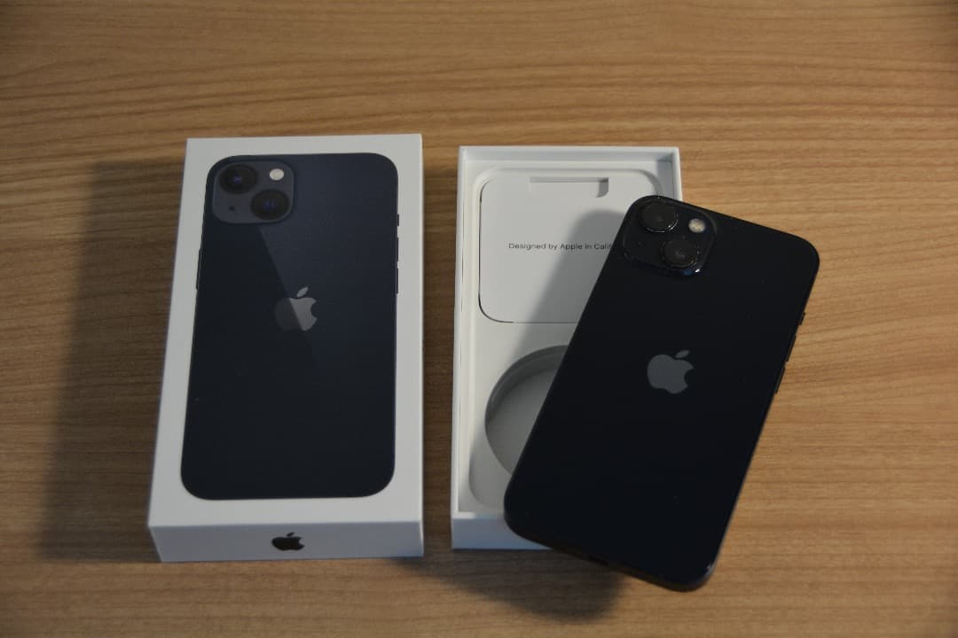 iPhone 13 ミッドナイト 128GB｜美品