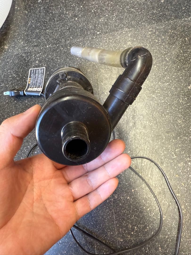 良 レイシー たて型ポンプ　Ｐ型　P-450V 流量42〜46リットル／分