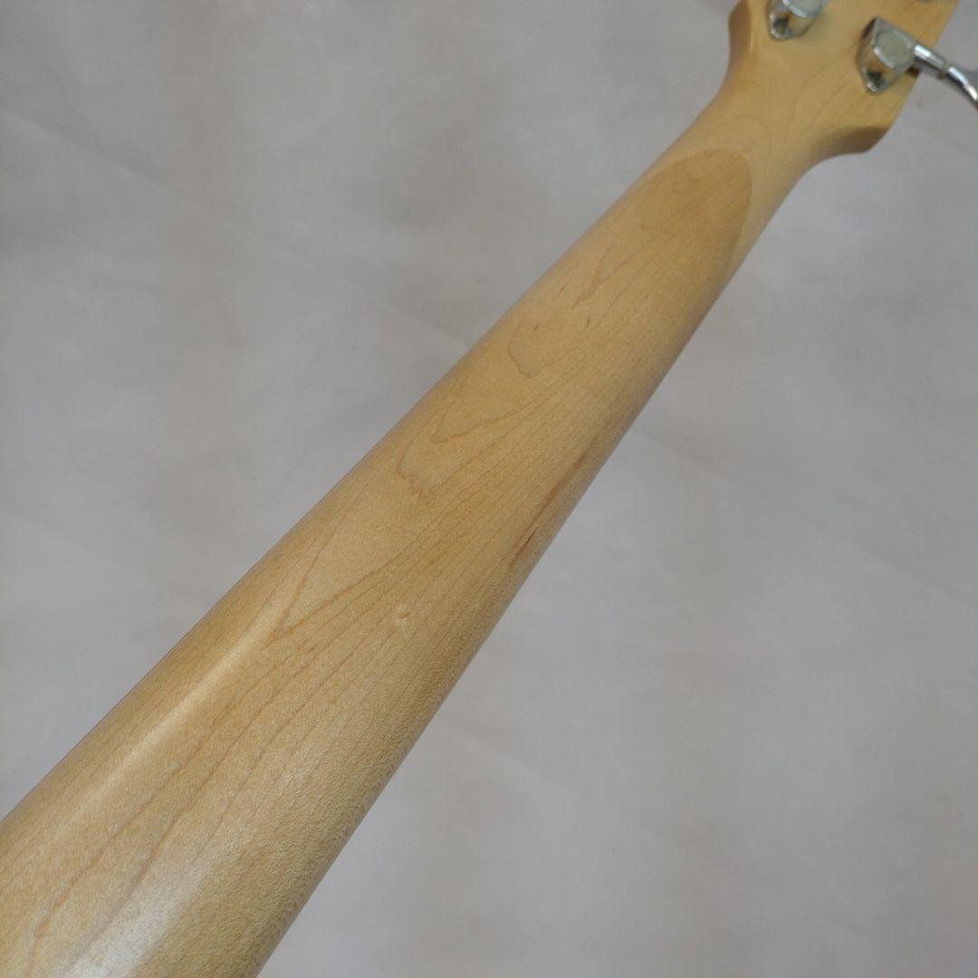 vintage フレットレス エレキベース　迷彩