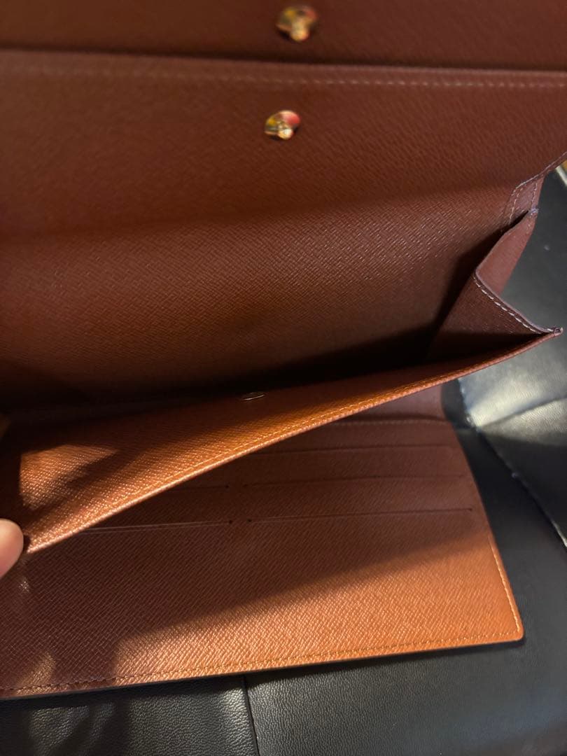 ♡新品未使用 ルイヴィトン ポルト トレゾール インターナショナル 三つ折り財布