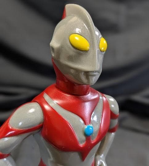 サイン入りウルトラマンaタイプ（Ｍ１号）ソフビフィギュア
