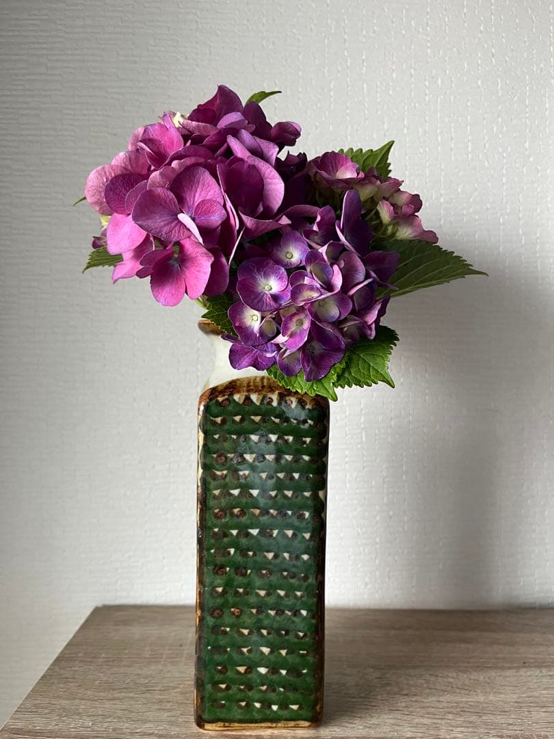 ＊メキシコ＊トナラ焼き　民芸品　フラワーベース 花瓶　グリーン/スクエア 24㎝