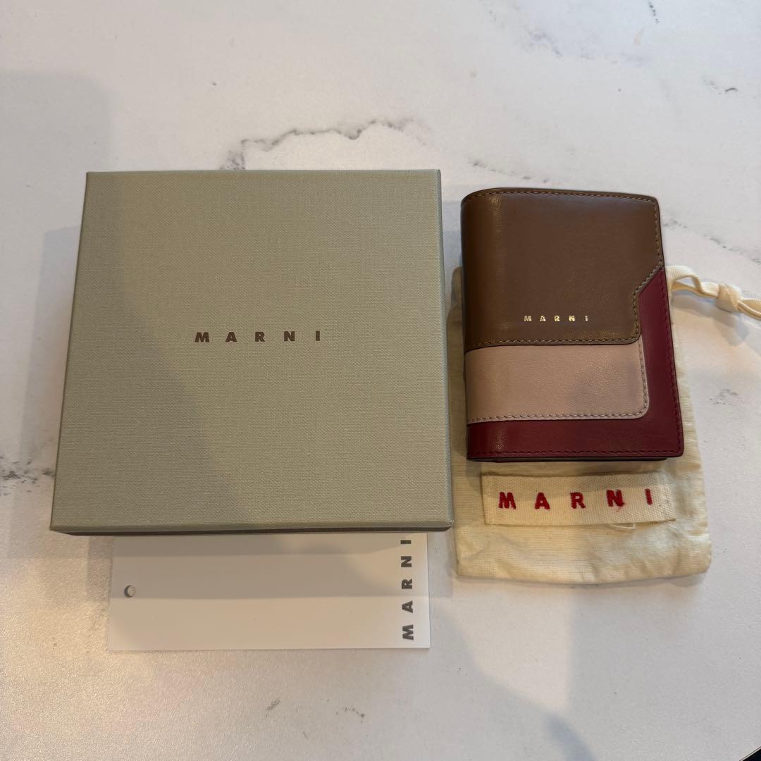 【MARNI】二つ折り財布 ミニ財布