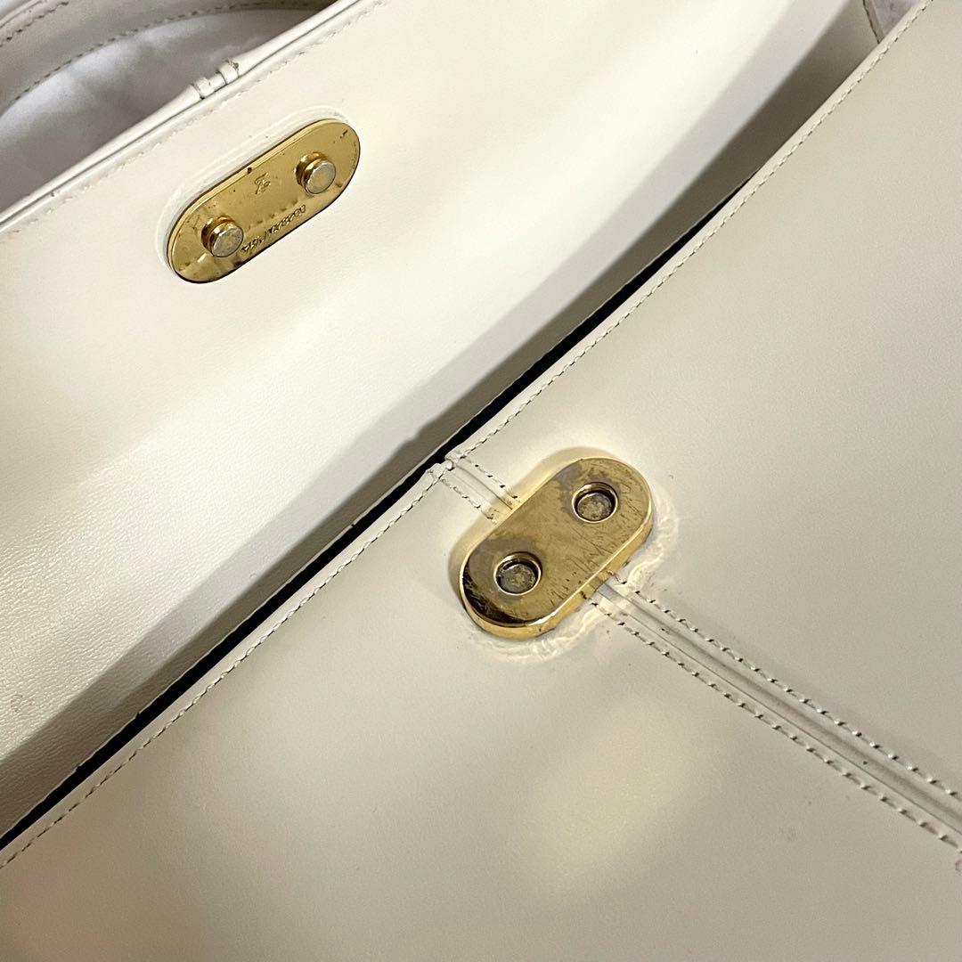 イヴサンローラン ハンドバッグ レディース レザー 革 皮 白 ホワイト