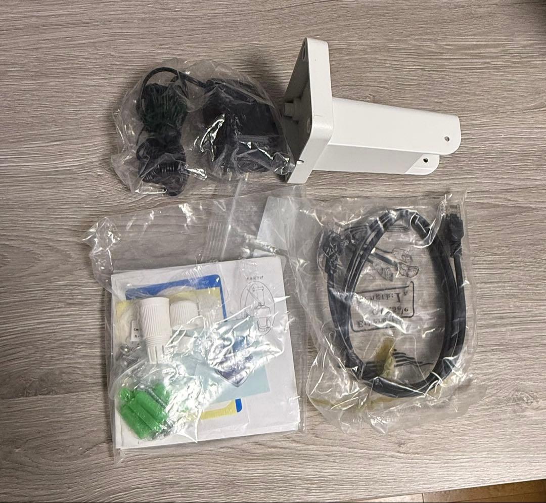 Ctronics CTIPC-640C-4KSD 4k 防犯カメラ