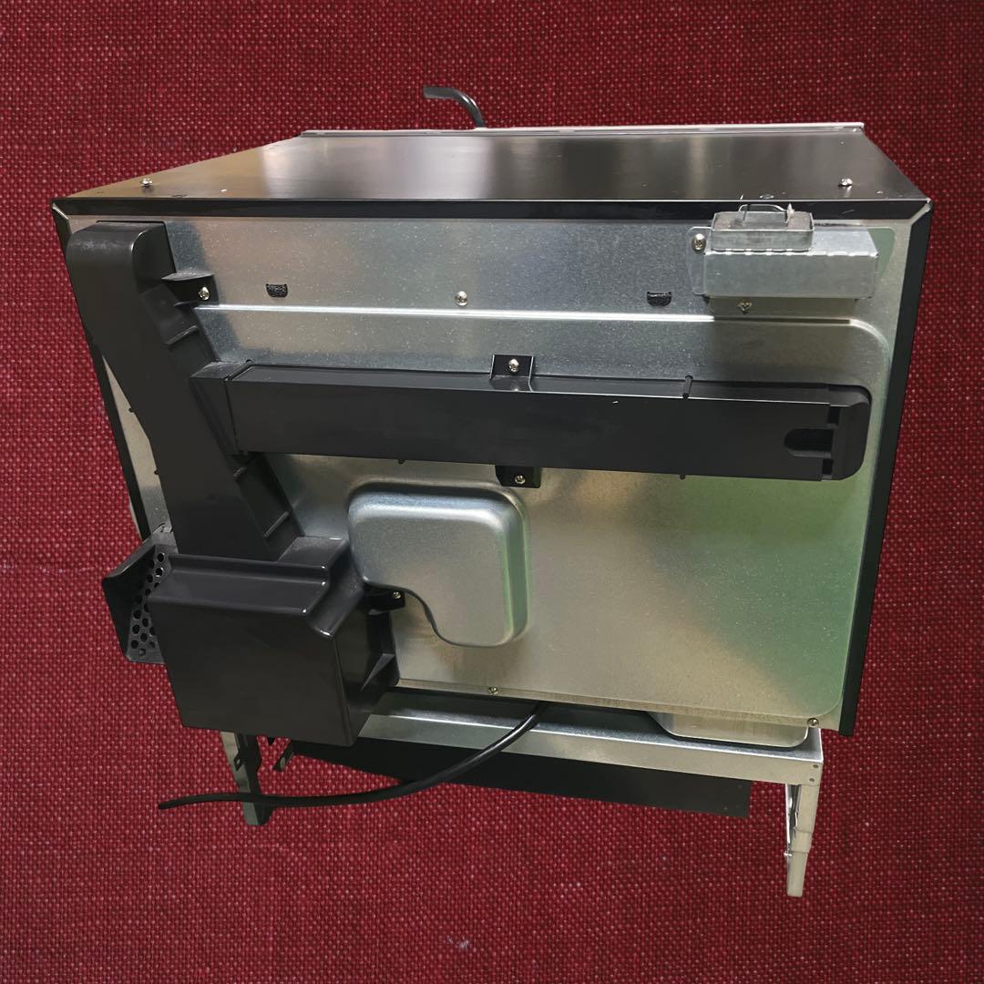 Panasonic ビルトインオーブンレンジ NE-DB901W、2018年製。