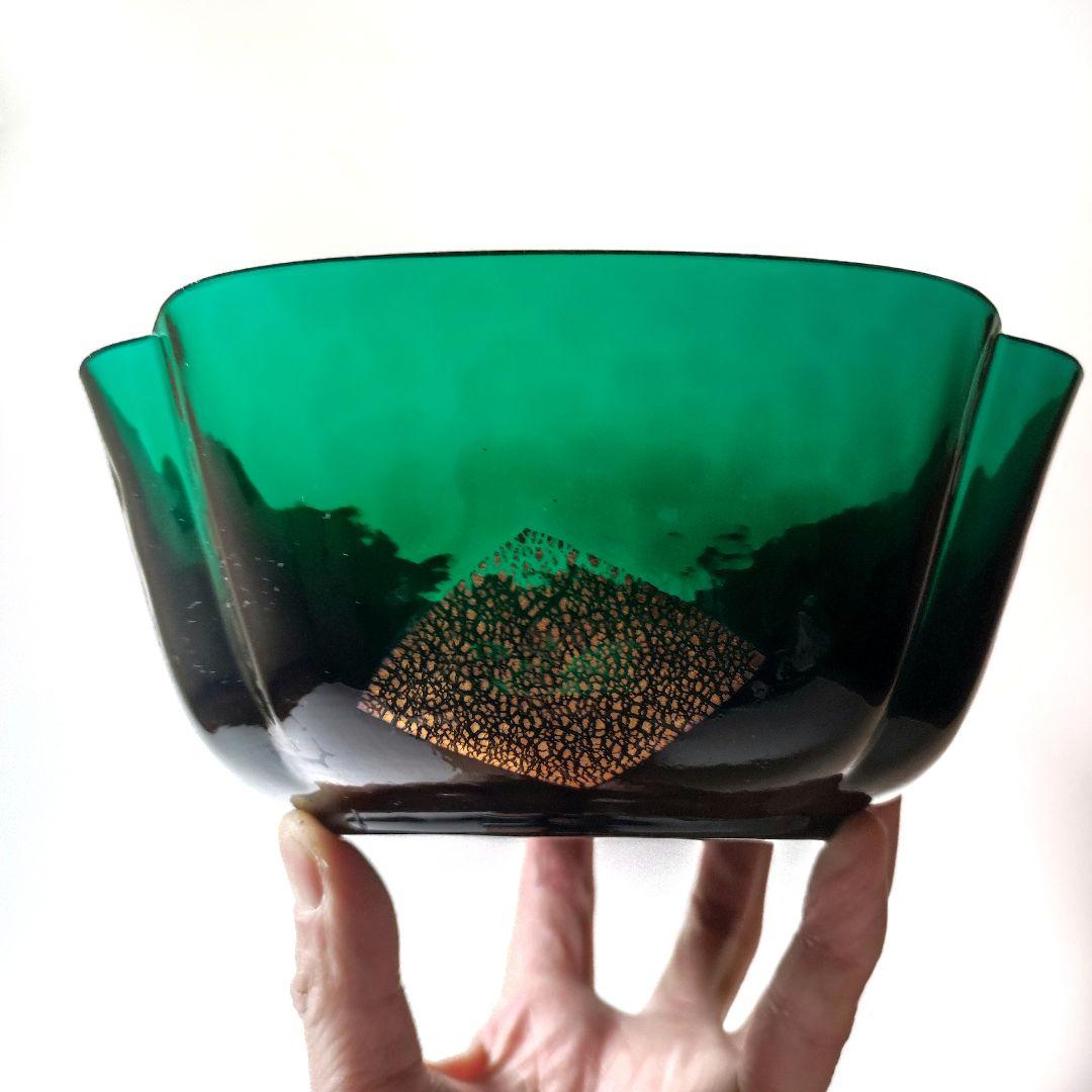 江戸ビードロ　長崎ガラスシリーズ　隅入菓子鉢　（ 江戸ガラス プレスガラス）