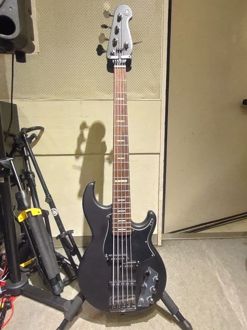 YAMAHA BB735A 5弦ベース