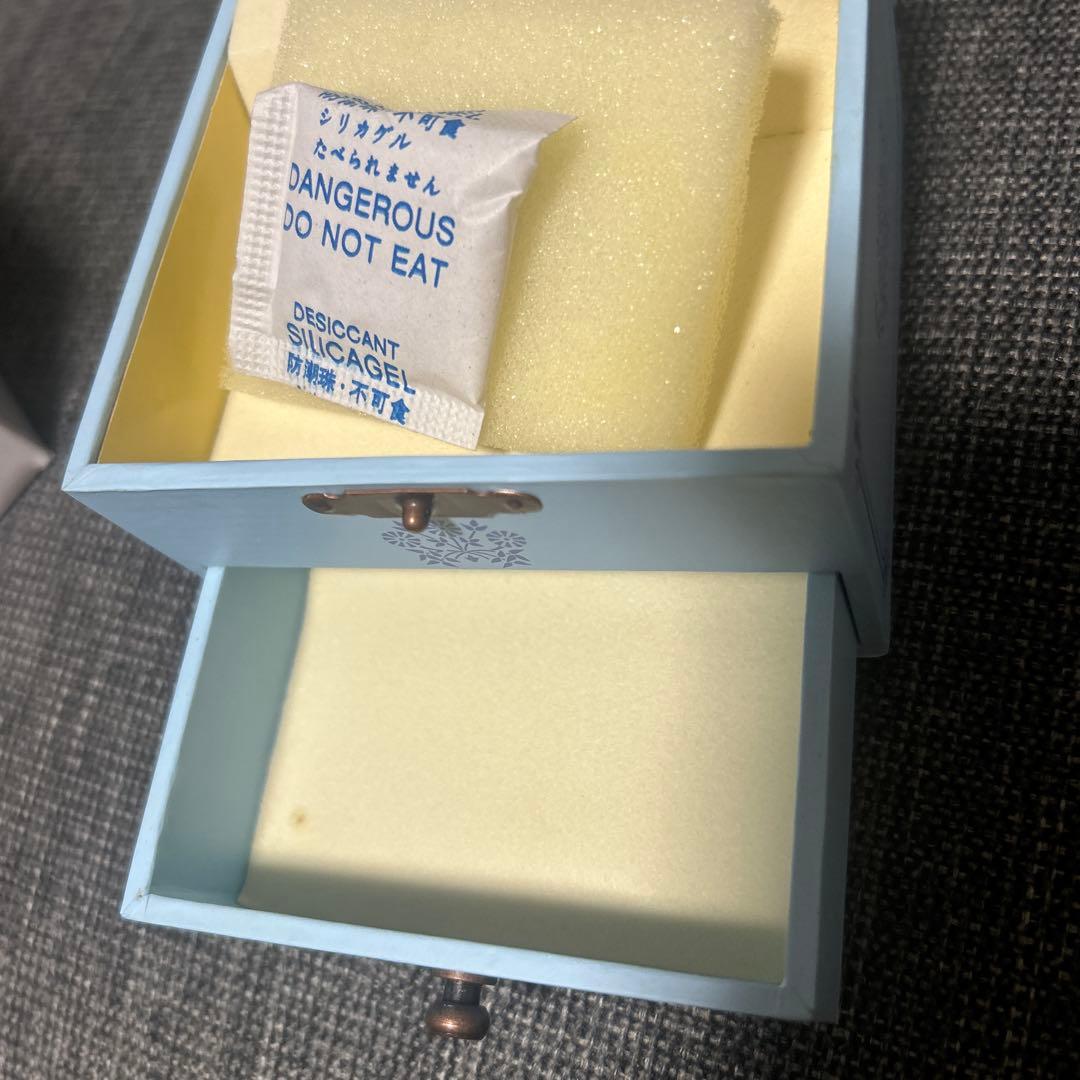 思い出のマーニー　　オルゴール　指人形　キーホルダー