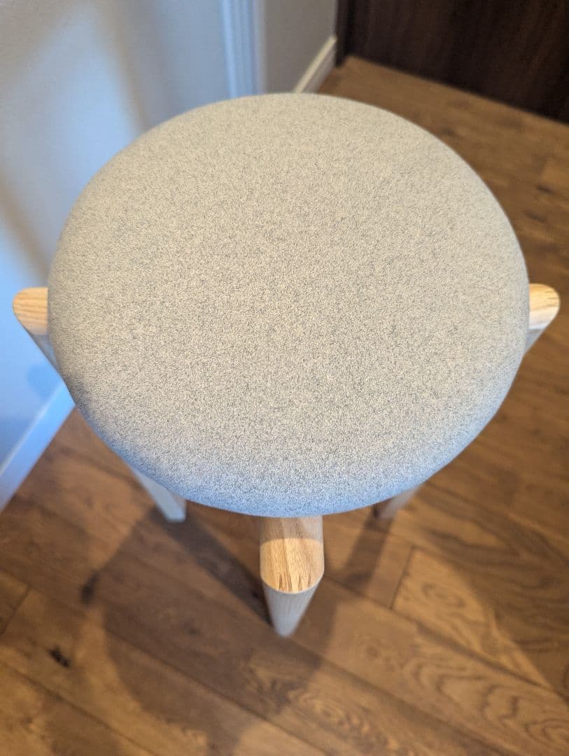 マッシュルームスツール　匠工芸　イス　Mサイズ　グレー