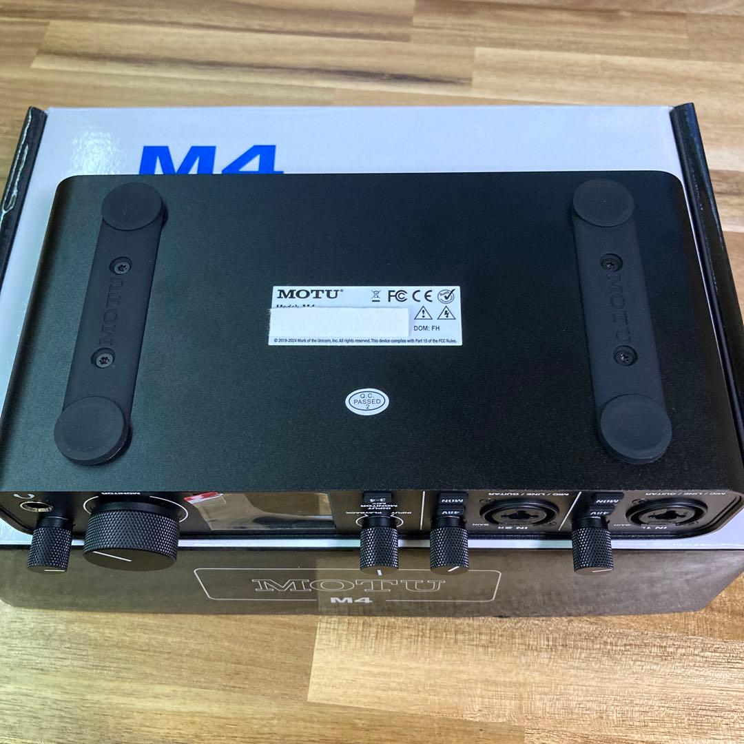 ［極美品］MOTU M4 4-in/4-out オーディオインターフェース