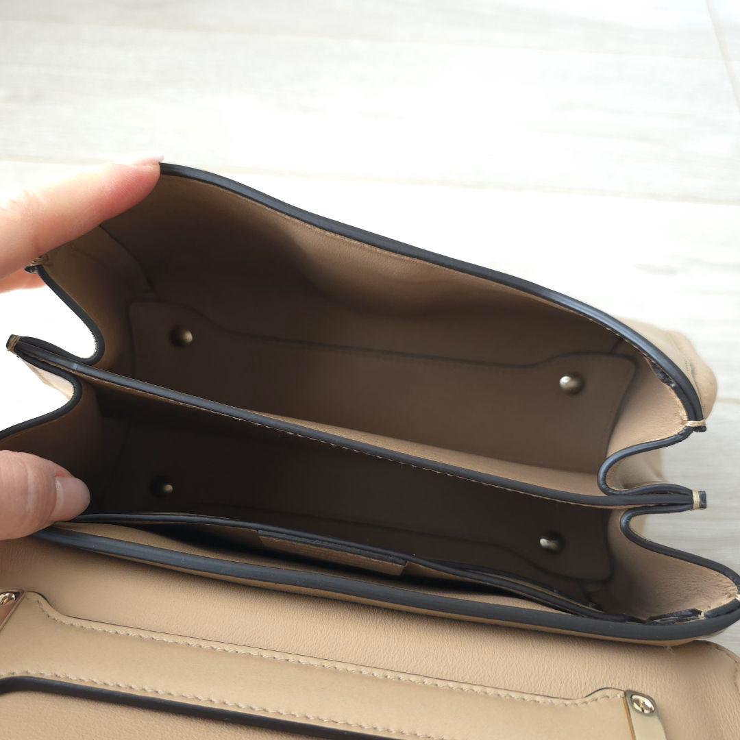 極美品【フェラガモ】マーゴット　ガンチーニ　2way　 ハンドバッグ