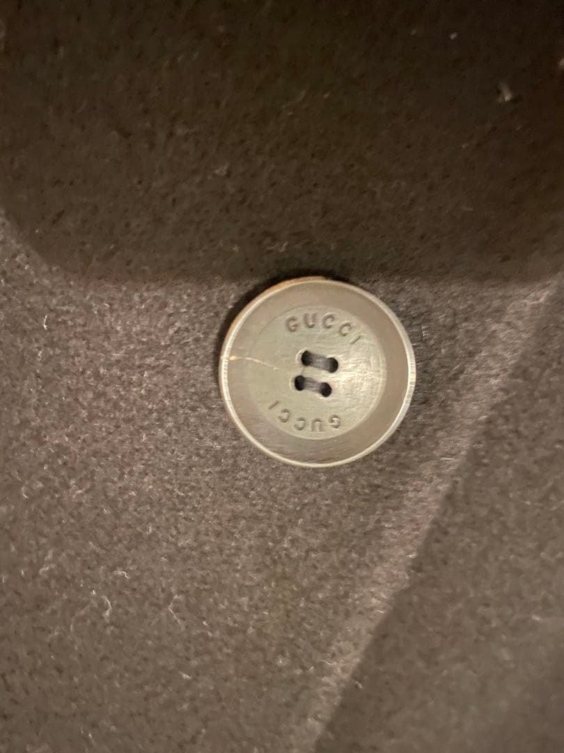 美品GUCCI ブラック チェスターコート