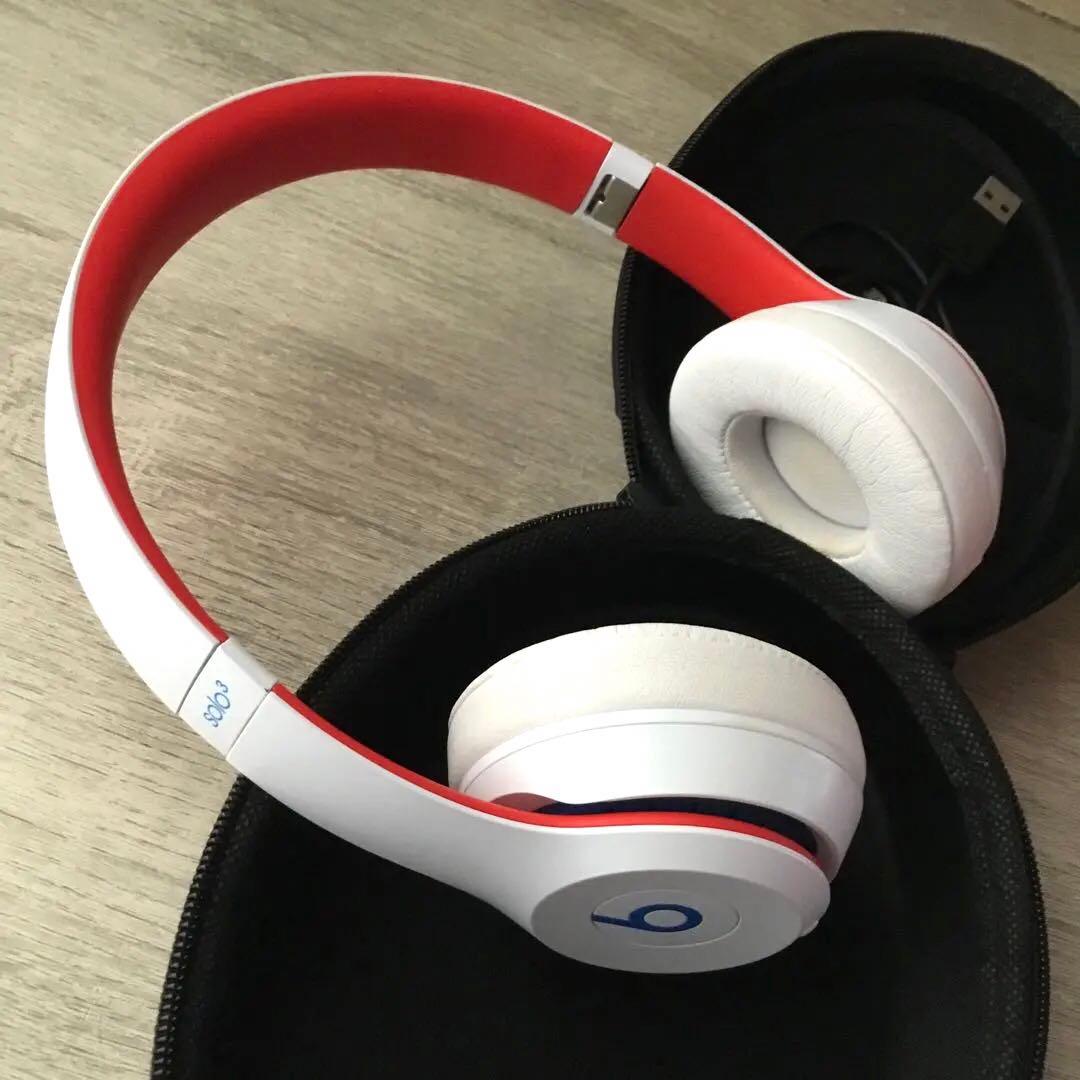 V*h様 BeatsbyDr.DreワイヤレスヘッドホンSolo3 クラブホワイ