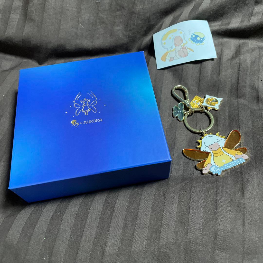 Sky 星を紡ぐ子どもたち Sky×AURORAキーホルダー