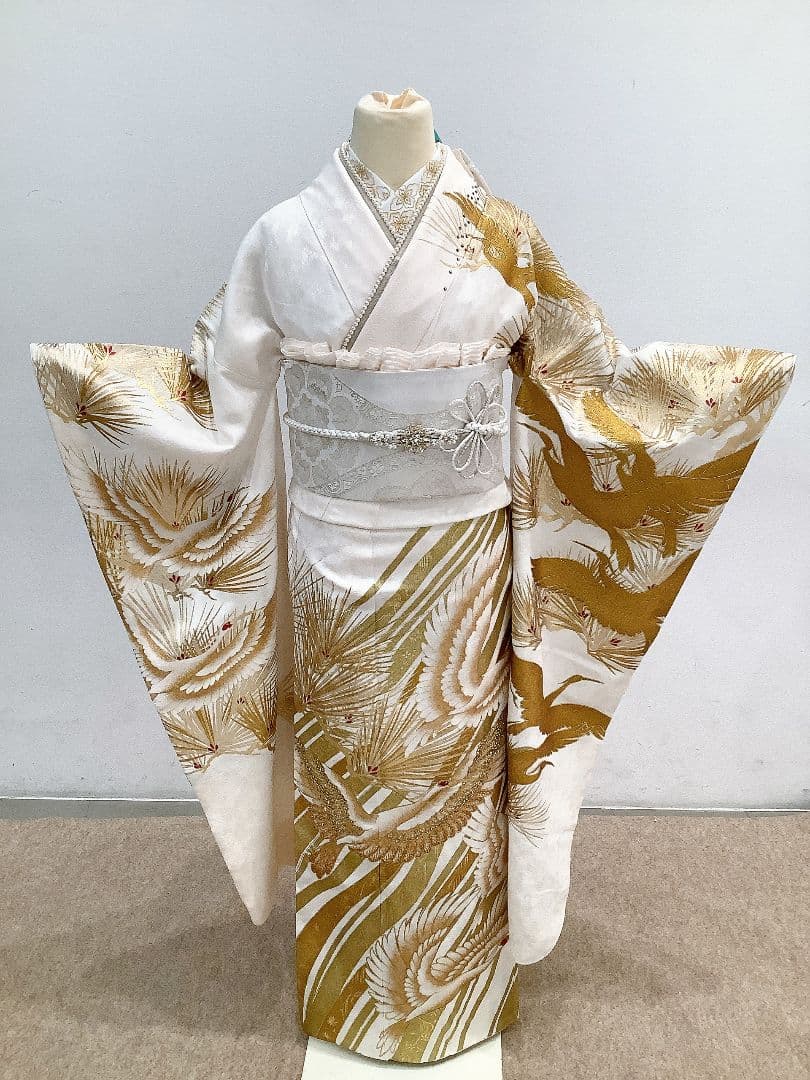 白古典地　上品な振袖フルセット